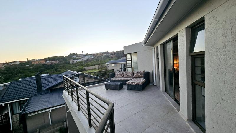 5 Bedroom Property for Sale in Dana Bay Western Cape